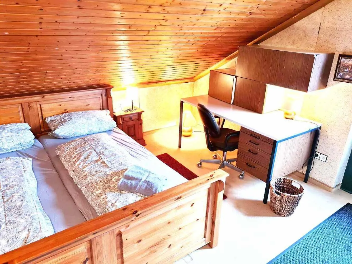 Apartamento Calm Located Penthouse Near Nuernberg Petersaurach