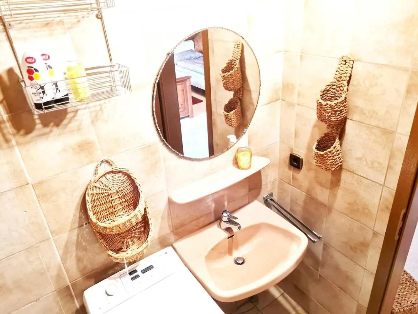 Apartamento Calm Located Penthouse Near Nuernberg Petersaurach
