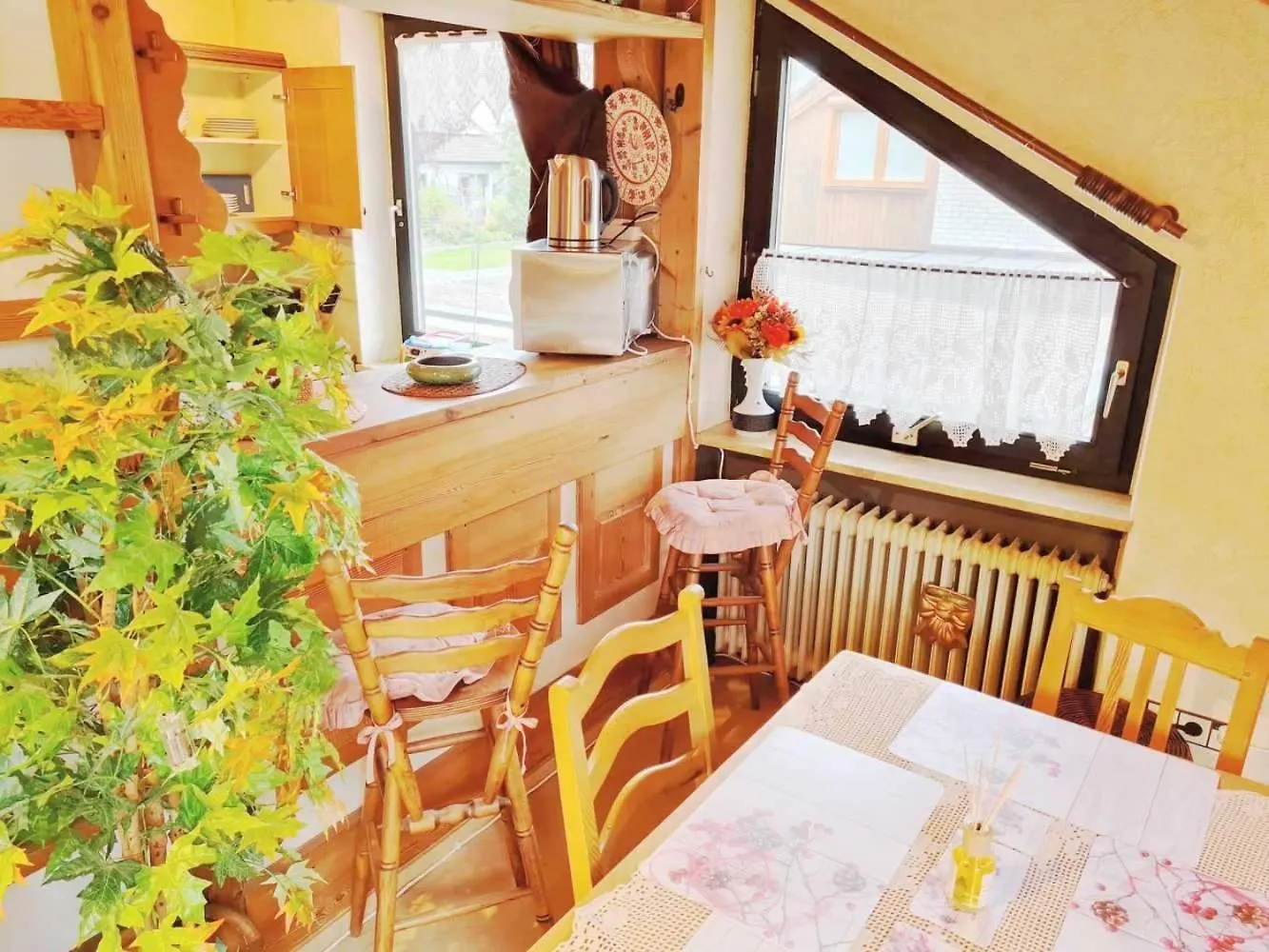 Apartamento Calm Located Penthouse Near Nuernberg Petersaurach